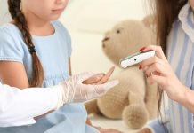 هكذا تتكفل الجزائر بالأطفال المصابين بداء السكري والتوحد هكذا تتكفل الجزائر بالأطفال المصابين بداء السكري والتوحد