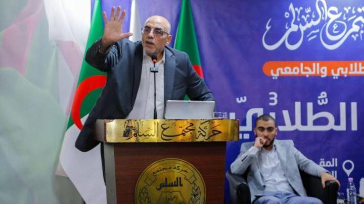 تصاعد الضغوط للإفراج عن النشطاء ومعتقلي الرأي في الجزائر تصاعد الضغوط للإفراج عن النشطاء ومعتقلي الرأي في الجزائر