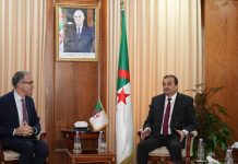 عرقاب يستعرض كبرى مشاريع القطاع أمام صندوق النقد الدولي عرقاب يستعرض كبرى مشاريع القطاع أمام صندوق النقد الدولي