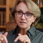 الأمينة العامة الفرنسية في الجزائر.. أولى الزيارات الرسمية منذ القطيعة الأمينة العامة الفرنسية في الجزائر.. أولى الزيارات الرسمية منذ القطيعة