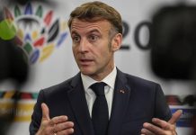 ماكرون يدعو لبناء علاقة “هادئة” مع الجزائر ماكرون يدعو لبناء علاقة "هادئة" مع الجزائر