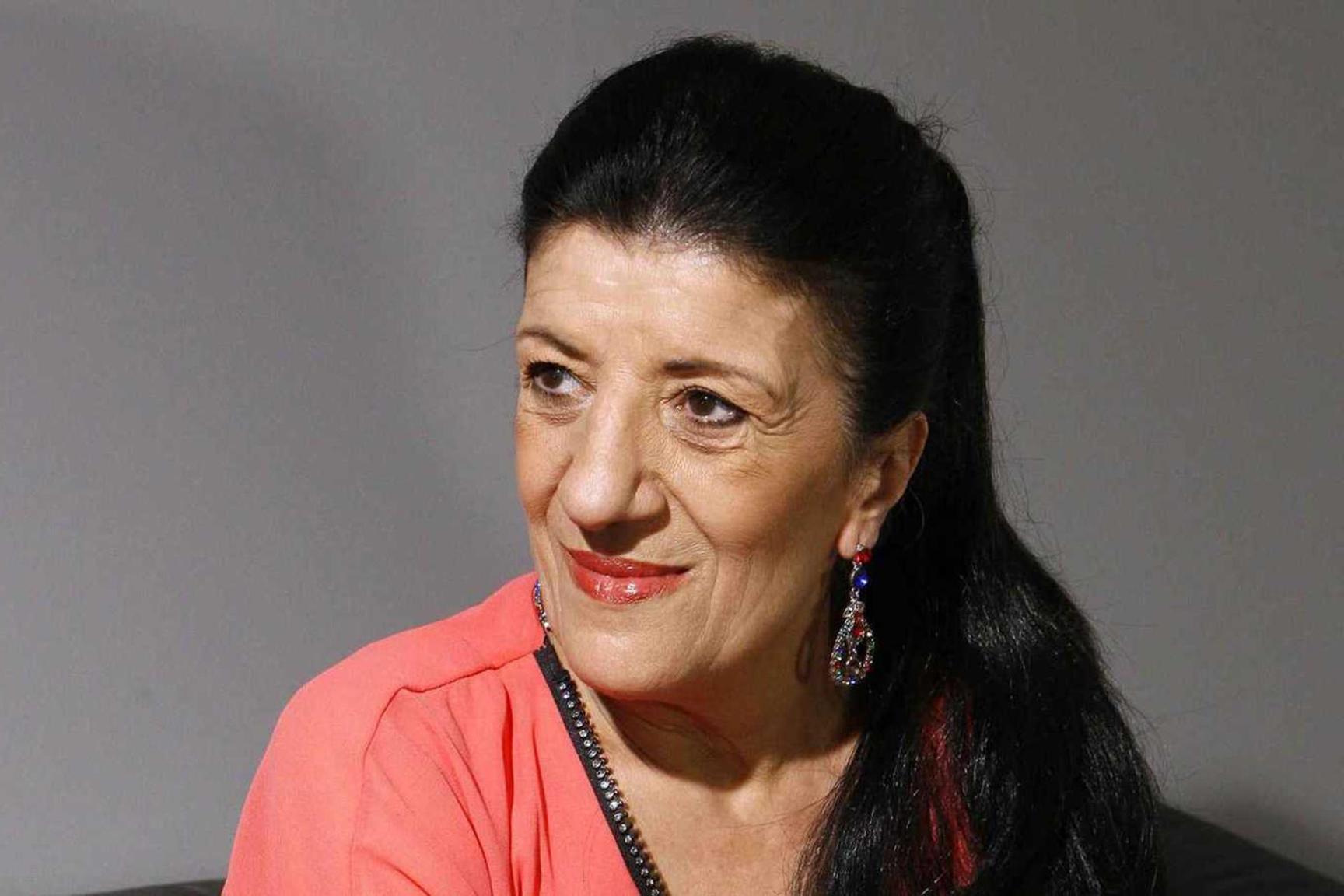 رحيل الفنانة بيونة.. الجزائر تودع ملكة الكوميديا عن 73 عاما