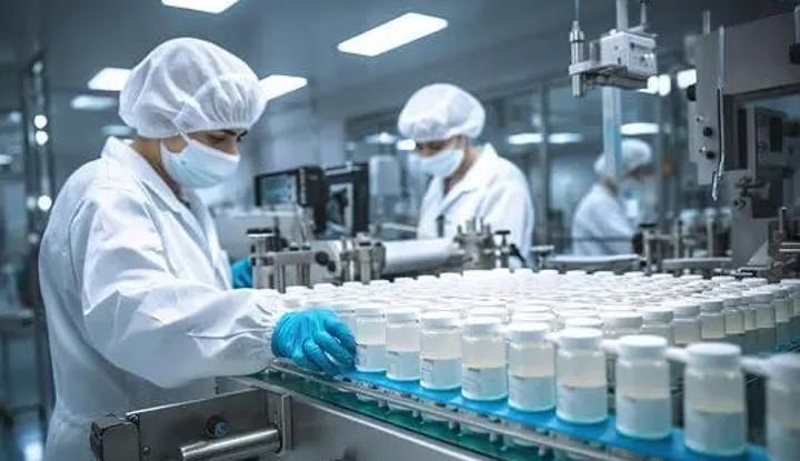 توقيع اتفاقيتين هامتين مع السنغال وتنزانيا في المجال الصيدلاني