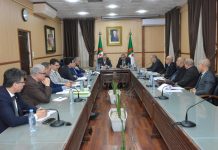 بمشاركة أربع وزارات.. لجنة مشتركة لتحسين تسيير المدارس الابتدائية بمشاركة أربع وزارات.. لجنة مشتركة لتحسين تسيير المدارس الابتدائية