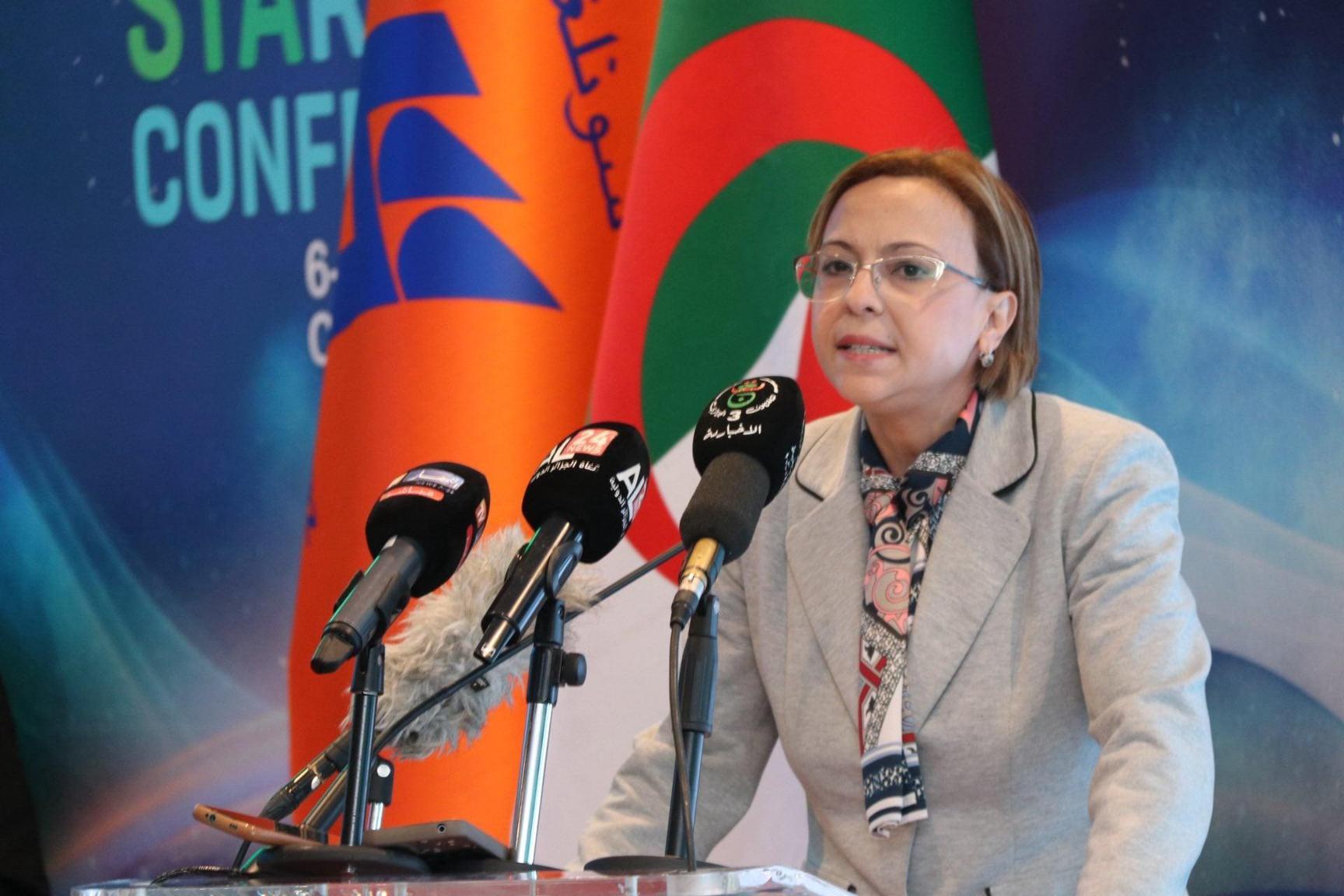 الجزائر تطلق برنامجا تكوينيا للشباب الأفارقة الجزائر تطلق برنامجا تكوينيا للشباب الأفارقة