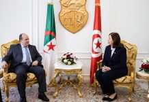 سيفي غريب ورئيسة الحكومة التونسية يفتتحان المنتدى التونسي الجزائري سيفي غريب ورئيسة الحكومة التونسية يفتتحان المنتدى التونسي الجزائري