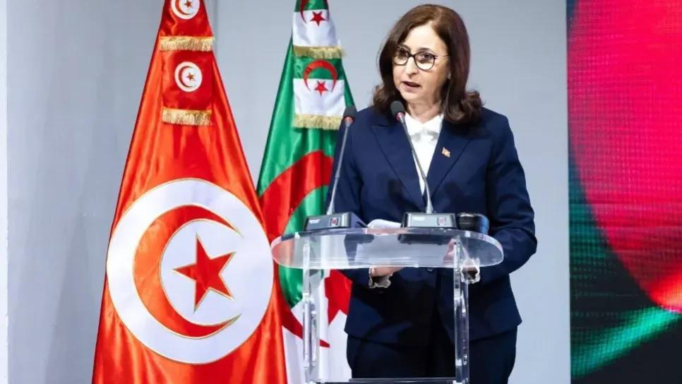 رئيسة الحكومة التونسية تؤكد عمق الروابط الأخوية بين البلدين رئيسة الحكومة التونسية تؤكد عمق الروابط الأخوية بين البلدين