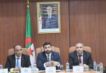 لجنة الدفاع الوطني تناقش مشروع قانون تجريم الاستعمار لجنة الدفاع الوطني تناقش مشروع قانون تجريم الاستعمار