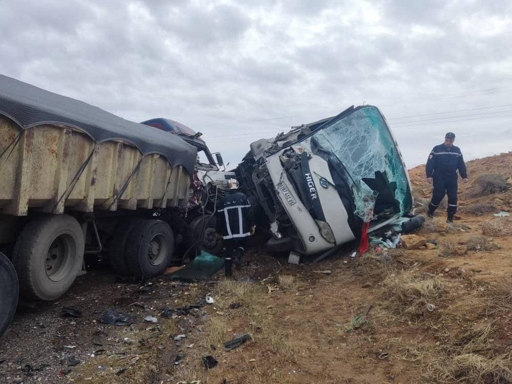 44 جريحًا في حادثي مرور منفصلين بباتنة والمغير 44 جريحًا في حادثي مرور منفصلين بباتنة والمغير