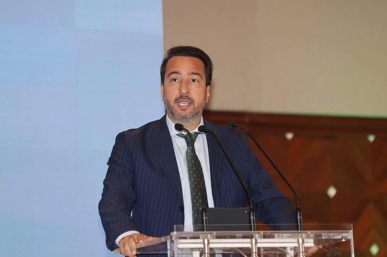 تجديد الثقة في رئيس “مجلس التجديد الاقتصادي” لعهدة ثانية تجديد الثقة في رئيس “مجلس التجديد الاقتصادي” لعهدة ثانية