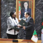 الجزائر وتشاد توقعان على محضر محادثات في مجالي المحروقات والمناجم الجزائر وتشاد توقعان على محضر محادثات في مجالي المحروقات والمناجم