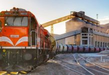 موعد وصول أول قطار لخام غارا جبيلات إلى وهران.. تبون يكشف موعد وصول أول قطار لخام غارا جبيلات إلى وهران.. تبون يكشف