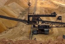 وفد وزاري يتفقد تحضيرات انطلاق منجم غارا جبيلات وفد وزاري يتفقد تحضيرات انطلاق منجم غارا جبيلات