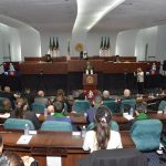 1.9 مليون تلميذ شاركوا في انتخاب أعضاء البرلمان الأول للطفل في الجزائر 1.9 مليون تلميذ شاركوا في انتخاب أعضاء البرلمان الأول للطفل في الجزائر