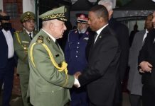 الفريق أول شنقريحة يوقع على سجل التعازي بمقر سفارة ليبيا الفريق أول شنقريحة يوقع على سجل التعازي بمقر سفارة ليبيا