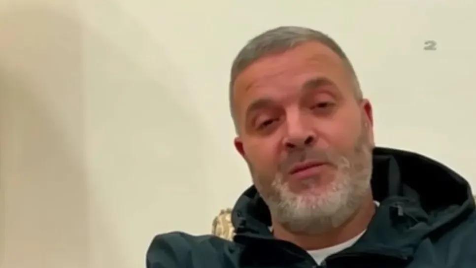 التلفزيون الجزائري يعرض “شهادات صادمة” لنجل فرحات مهني التلفزيون الجزائري يعرض “شهادات صادمة” لنجل فرحات مهني