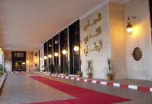 تجريم الاستعمار على طاولة “السيناتورات” قبل إقراره رسميا تجريم الاستعمار على طاولة “السيناتورات” قبل إقراره رسميا