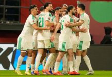 الجزائر تتأهل إلى ثمن نهائي أمم أفريقيا بفوز صعب على بوركينا فاسو الجزائر تتأهل إلى ثمن نهائي أمم أفريقيا بفوز صعب على بوركينا فاسو