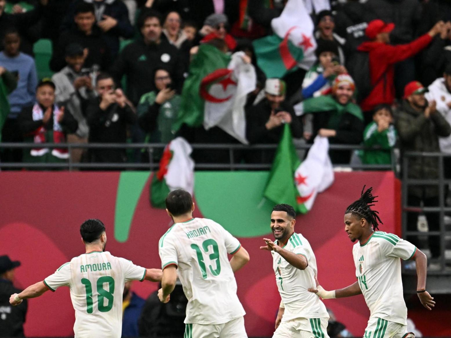 كيف حوّلت كأس أمم أفريقيا الجزائري محرز إلى قائد حقيقي كيف حوّلت كأس أمم أفريقيا الجزائري محرز إلى قائد حقيقي