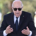 تبون يعزّي في وفاة المؤرخ والمجاهد محمد حربي تبون يعزّي في وفاة المؤرخ والمجاهد محمد حربي