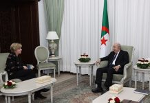 تبون يستقبل السفيرة الأمريكية تبون يستقبل السفيرة الأمريكية