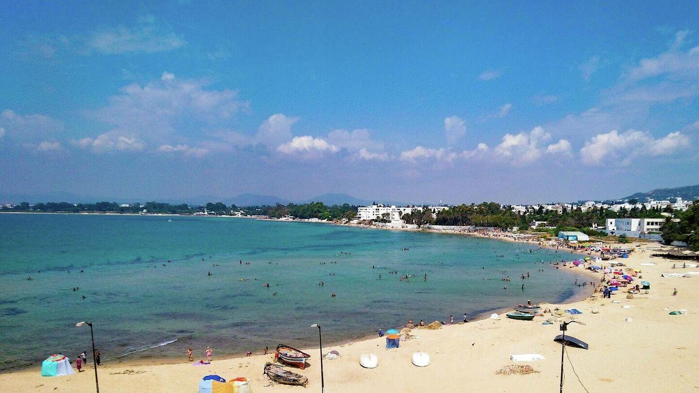 كيف يعزز الحضور الجزائري صمود السياحة التونسية؟ كيف يعزز الحضور الجزائري صمود السياحة التونسية؟