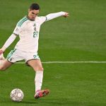 عادل بولبينة ضيف مفاجئ أصبح بطل الجزائر في كأس أفريقيا عادل بولبينة ضيف مفاجئ أصبح بطل الجزائر في كأس أفريقيا