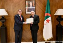 عطاف يتسلم أوراق اعتماد سفير مملكة إسبانيا الجديد عطاف يتسلم أوراق اعتماد سفير مملكة إسبانيا الجديد