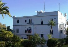 إعلام جزائري: الحكومة تعتبر سفير فرنسا شخصًا غير مرغوب فيه إعلام جزائري: الحكومة تعتبر سفير فرنسا شخصًا غير مرغوب فيه