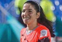 إيقاف لاعب جزائري عاما كاملا لخنقه حكمة مباراة إيقاف لاعب جزائري عاما كاملا لخنقه حكمة مباراة