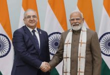 الجزائر تدعو لتشاور عربي هندي حول القضايا الدولية الجزائر تدعو لتشاور عربي هندي حول القضايا الدولية