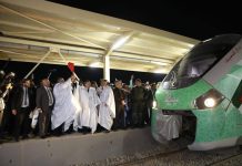 في انطلاقة تاريخية.. الجزائر تدشن خطا جديدا للسكك الحديدية في انطلاقة تاريخية.. الجزائر تدشن خطا جديدا للسكك الحديدية