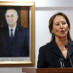 إدارة ماكرون تسطو على نتائج زيارة روايال إلى الجزائر! إدارة ماكرون تسطو على نتائج زيارة روايال إلى الجزائر!