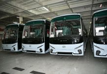 ميناء الجزائر يستقبل 134 حافلة جديدة ميناء الجزائر يستقبل 134 حافلة جديدة