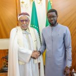 الخليفة العام للطريقة التيجانية يُستقبل من رئيس السنغال الخليفة العام للطريقة التيجانية يُستقبل من رئيس السنغال