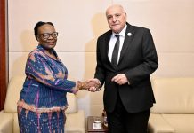 عطاف يلتقي عددا من نظرائه الأفارقة في أديس أبابا عطاف يلتقي عددا من نظرائه الأفارقة في أديس أبابا