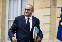 باريس تدشن الخطوة الأولى وعدم التجاوب مع مطالب جزائرية يهدد الزيارة باريس تدشن الخطوة الأولى وعدم التجاوب مع مطالب جزائرية يهدد الزيارة