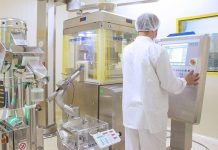الجزائر تقترب من الاكتفاء الكامل في إنتاج الأدوية الجزائر تقترب من الاكتفاء الكامل في إنتاج الأدوية