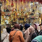 رمضان في الجزائر.. موروث صامد وتكافل في الأحياء الشعبية رمضان في الجزائر.. موروث صامد وتكافل في الأحياء الشعبية