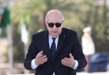 تبون يجدّد تعازيه لعائلات شهداء حادث سقوط طائرة العسكرية في بوفاريك تبون يجدّد تعازيه لعائلات شهداء حادث سقوط طائرة العسكرية في بوفاريك