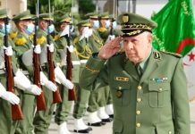 الفريق أول السعيد شنقريحة يهنئ مستخدمي الجيش الفريق أول السعيد شنقريحة يهنئ مستخدمي الجيش