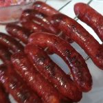 “أبوس” تحذر من خطر “النقانق” المشوية في الشوارع “أبوس” تحذر من خطر “النقانق” المشوية في الشوارع