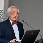 هكذا باع الوزير طمار مؤسسات اقتصادية بالدينار الرمزي! هكذا باع الوزير طمار مؤسسات اقتصادية بالدينار الرمزي!