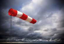 تنبيه: هبوب رياح قوية في عدة ولايات تنبيه: هبوب رياح قوية في عدة ولايات