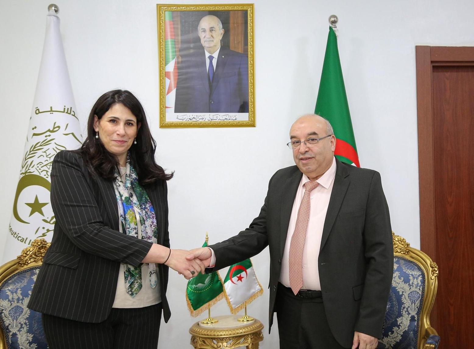 الجزائر رائدة في دعم تصنيع الأدوية واللقاحات الإفريقية الجزائر رائدة في دعم تصنيع الأدوية واللقاحات الإفريقية