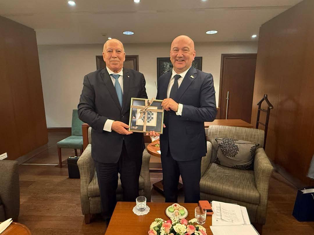 الشراكة الجزائرية الصربية في مواد البناء والرقمنة الشراكة الجزائرية الصربية في مواد البناء والرقمنة