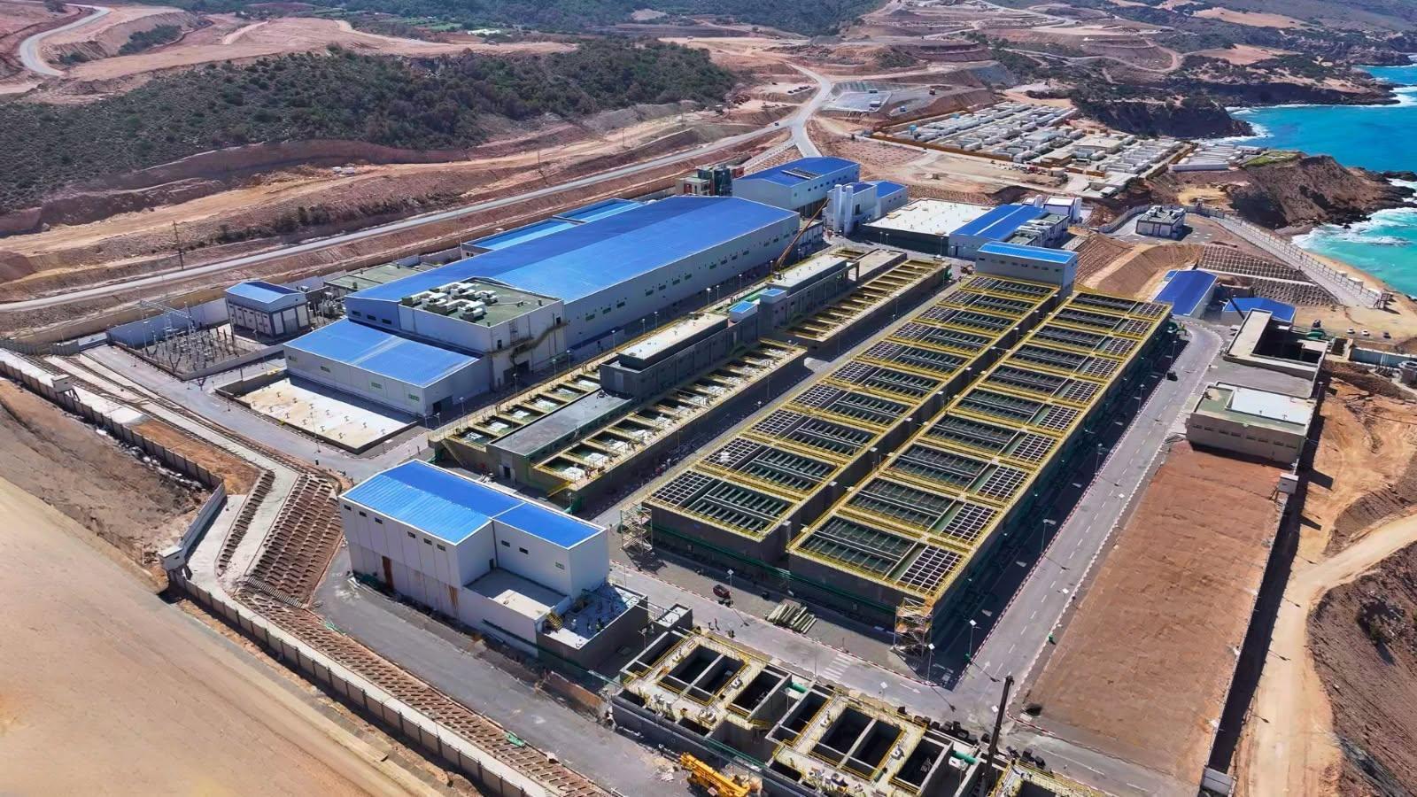 إعادة تشغيل محطة تحلية مياه البحر في وهران إعادة تشغيل محطة تحلية مياه البحر في وهران