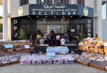 الجزائر تكشف تفاصيل أكبر عملية ضبط للمخدرات في تاريخ البلاد الجزائر تكشف تفاصيل أكبر عملية ضبط للمخدرات في تاريخ البلاد