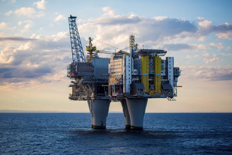 ANPG awarded oil blocks to Total and Eni