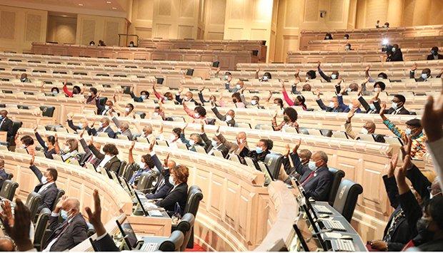 Civil Service Basic Law receives final vote in Parliament Civil Service Basic Law receives final vote in Parliament